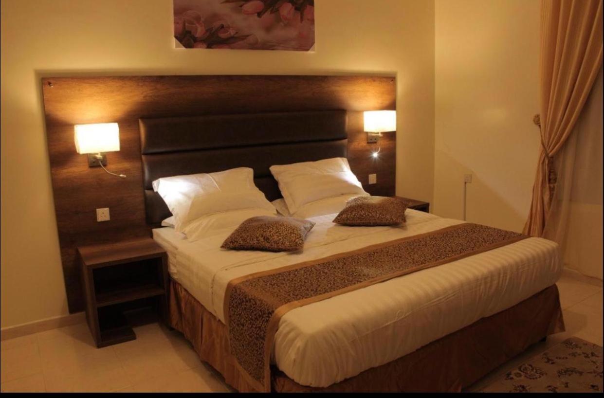قصر رهوان للوحدات الفندقية - Rahwan Palace Hotel Units Baljurashi Bagian luar foto