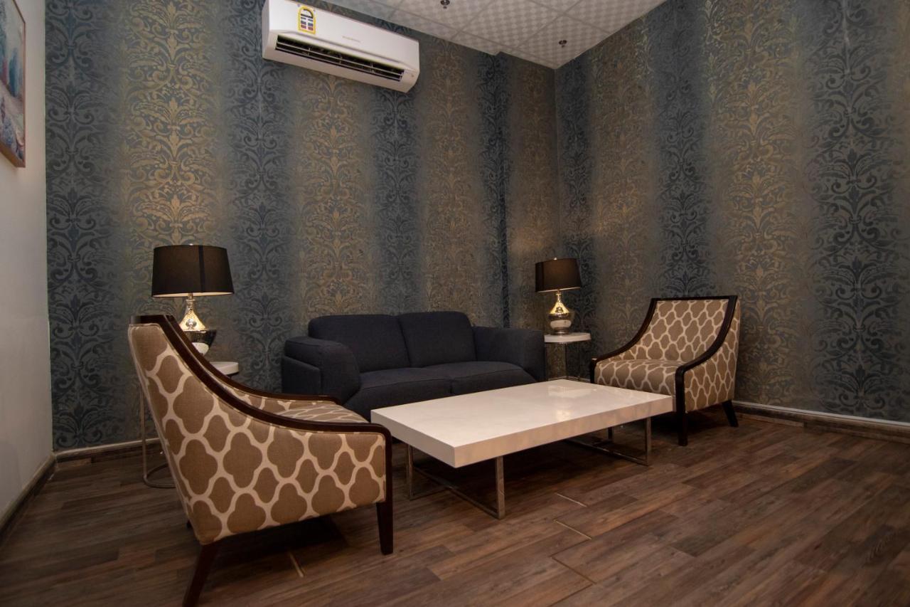 قصر رهوان للوحدات الفندقية - Rahwan Palace Hotel Units Baljurashi Bagian luar foto